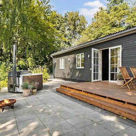 3 Bedroom Lovely In Casa de Férias