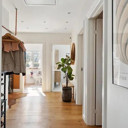 3 Bedroom Lovely In Feriehus *